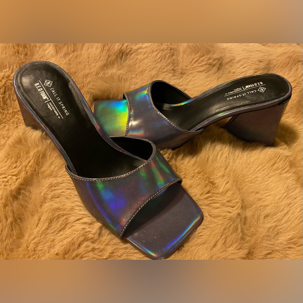 Call it Spring heeled sandals size 8.5